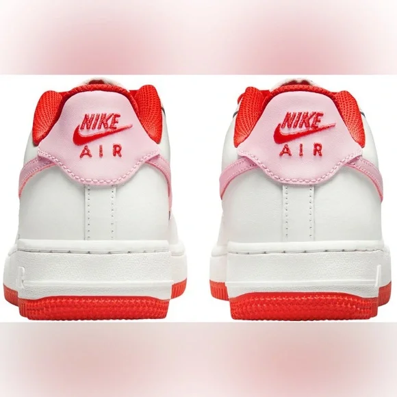Nike Valentine’s Day Red and White Sneakers size 7Y brand new - Picture 12 of 12